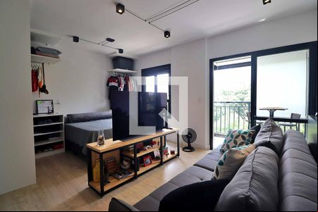 Sala de kitnet/studio à venda com 1 quarto, 43m² em Campestre, Santo André