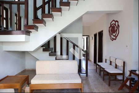Sala de casa à venda com 3 quartos, 360m² em Paquetá, Belo Horizonte