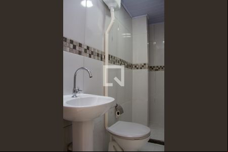 Banheiro de apartamento para alugar com 1 quarto, 40m² em Água Santa, Rio de Janeiro