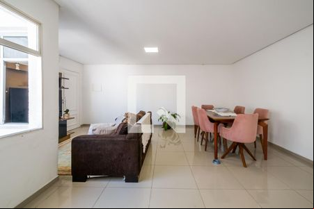 Sala de apartamento à venda com 2 quartos, 121m² em Medianeira, Porto Alegre