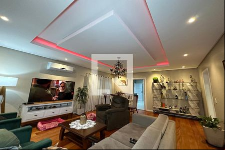 Sala de Estar  de casa à venda com 3 quartos, 180m² em Centro, São Leopoldo