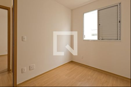 Quarto 2 de apartamento para alugar com 2 quartos, 38m² em Jardim Las Vegas, Guarulhos
