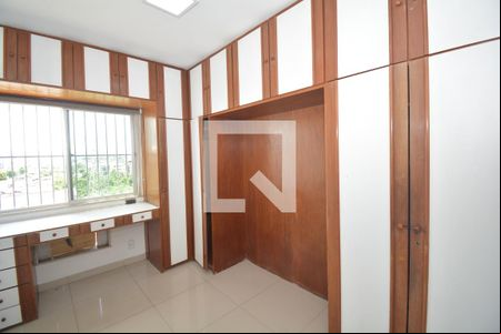 Quarto 1 de apartamento para alugar com 3 quartos, 70m² em Penha Circular, Rio de Janeiro