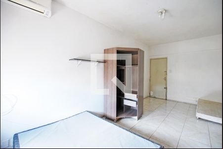 Kitinet de kitnet/studio à venda com 1 quarto, 40m² em Farroupilha, Porto Alegre
