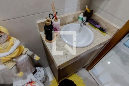 Pia de casa de condomínio à venda com 3 quartos, 120m² em Utinga, Santo André