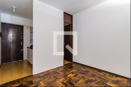 Sala de kitnet/studio para alugar com 1 quarto, 26m² em Centro Histórico, Porto Alegre