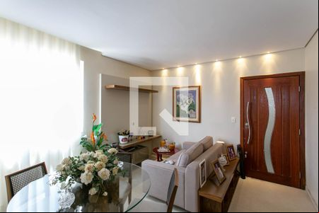 Sala de apartamento para alugar com 2 quartos, 100m² em Serrano, Belo Horizonte