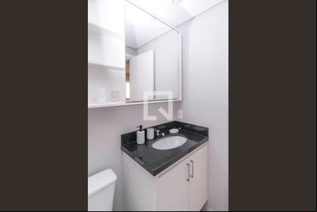 Banheiro da Suíte de apartamento para alugar com 1 quarto, 36m² em Jardim Jamaica, Santo André