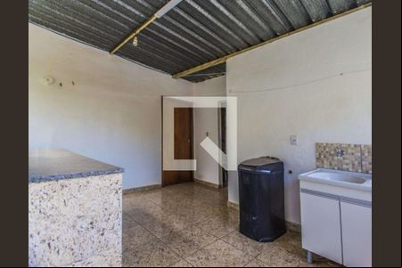 Casa à venda com 4 quartos, 311m² em Carlos Prates, Belo Horizonte