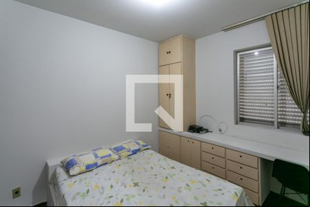 Quarto 2 de apartamento para alugar com 2 quartos, 60m² em Anchieta, Belo Horizonte