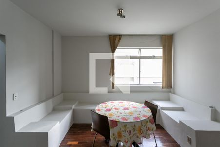Sala de apartamento para alugar com 2 quartos, 60m² em Anchieta, Belo Horizonte
