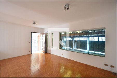 Sala de casa para alugar com 3 quartos, 240m² em Chácara Inglesa, São Paulo