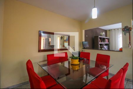 Sala de casa à venda com 3 quartos, 160m² em Jardim Caçula, Jundiaí
