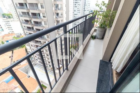 Varanda de apartamento para alugar com 1 quarto, 30m² em Sumaré, São Paulo