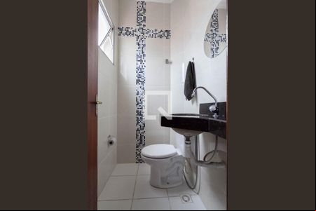 Lavabo de apartamento para alugar com 2 quartos, 130m² em Santa Terezinha, Belo Horizonte