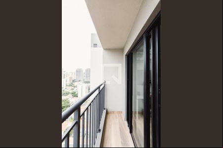 Varanda de kitnet/studio para alugar com 1 quarto, 26m² em Perdizes, São Paulo