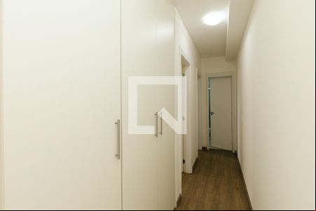Corredor de apartamento à venda com 2 quartos, 56m² em Cidade Luiza, Jundiaí