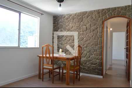 Sala de apartamento para alugar com 2 quartos, 57m² em Camorim, Rio de Janeiro