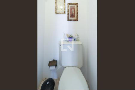 Lavabo de apartamento para alugar com 4 quartos, 219m² em Água Fria, São Paulo