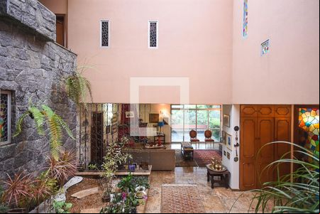 Sala de casa para alugar com 4 quartos, 660m² em Butantã, São Paulo
