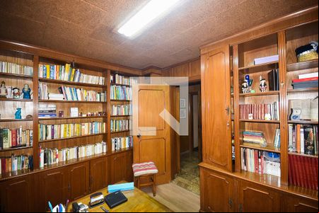 Escritório de casa para alugar com 4 quartos, 660m² em Butantã, São Paulo