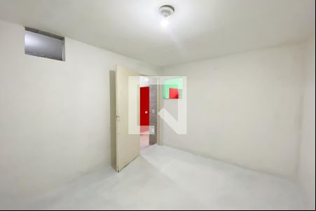 Quarto 2 de casa para alugar com 1 quarto, 45m² em Jardim Roberto, Osasco
