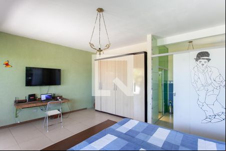 Suíte 1 de casa para alugar com 2 quartos, 200m² em Sinimbu, Belo Horizonte