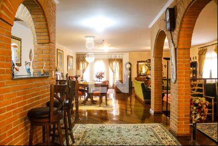 Sala de casa à venda com 3 quartos, 761m² em Osvaldo Cruz, São Caetano do Sul