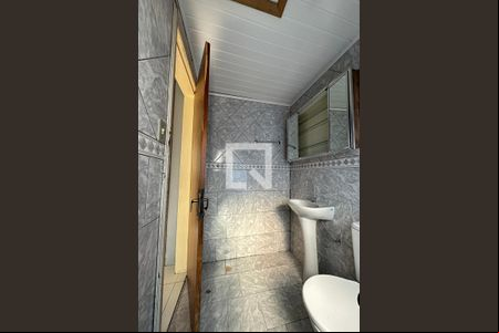 Lavabo de casa à venda com 3 quartos, 140m² em Scharlau, São Leopoldo