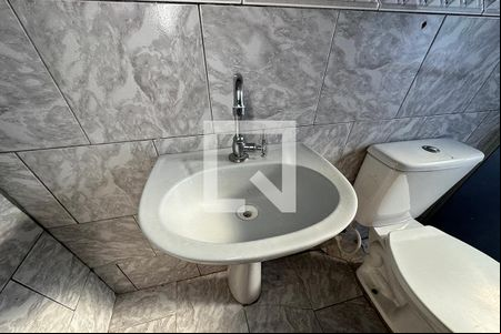 Lavabo de casa à venda com 3 quartos, 140m² em Scharlau, São Leopoldo