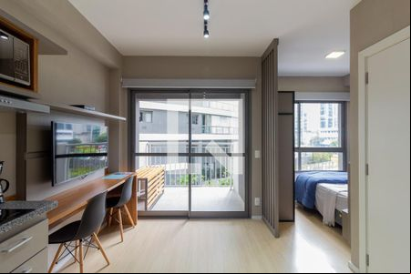 Studio de kitnet/studio para alugar com 1 quarto, 27m² em Vila Nova Conceição, São Paulo