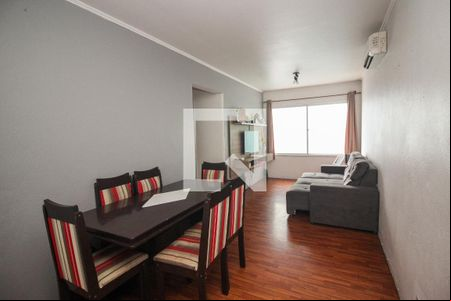 Sala de apartamento para alugar com 2 quartos, 83m² em Cristal, Porto Alegre