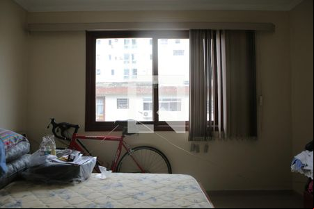 Quarto de apartamento para alugar com 5 quartos, 400m² em Embaré, Santos