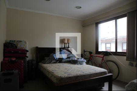 Quarto de apartamento para alugar com 5 quartos, 400m² em Embaré, Santos