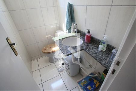 Lavabo de casa à venda com 3 quartos, 122m² em Taquara, Rio de Janeiro