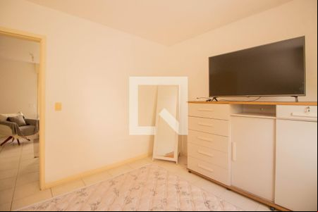 Quarto de apartamento para alugar com 1 quarto, 116m² em Jardim do Salso, Porto Alegre