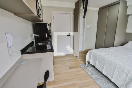 Sala de kitnet/studio para alugar com 1 quarto, 25m² em Perdizes, São Paulo