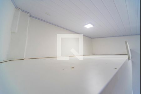 Quarto de kitnet/studio para alugar com 1 quarto, 16m² em Jardim do Estádio, Santo André