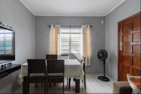 Sala de casa à venda com 2 quartos, 90m² em Jardim Santa Cecília, Guarulhos