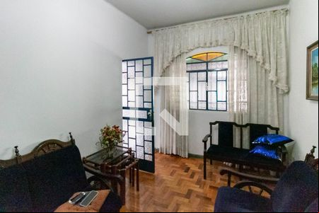 Sala de casa à venda com 5 quartos, 320m² em Carlos Prates, Belo Horizonte