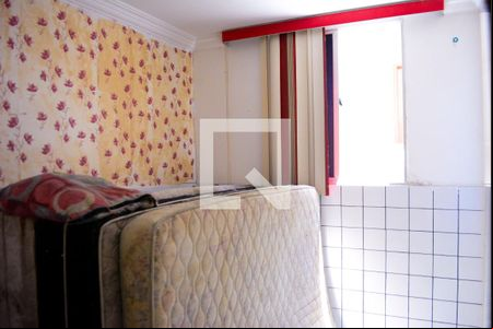 Quarto 2 de apartamento para alugar com 2 quartos, 50m² em Itapuã, Salvador