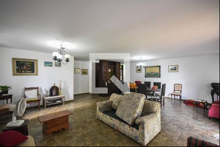 Sala de casa para alugar com 4 quartos, 300m² em Jardim Everest, São Paulo
