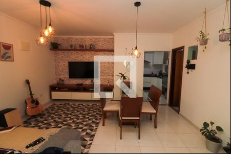 Sala de TV de casa de condomínio à venda com 2 quartos, 120m² em Vila Matilde, São Paulo