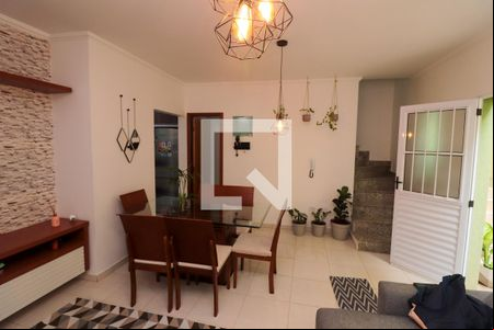 Sala de TV de casa de condomínio à venda com 2 quartos, 120m² em Vila Matilde, São Paulo