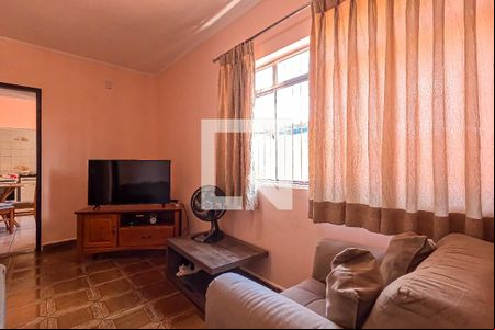 Sala de casa para alugar com 2 quartos, 199m² em Vila Augusta, Guarulhos