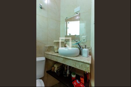 Lavabo de casa para alugar com 4 quartos, 200m² em Vila Medeiros, São Paulo