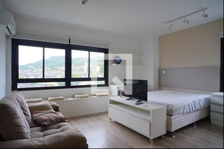 Sala - Quarto de kitnet/studio à venda com 1 quarto, 38m² em Jardim Botânico, Porto Alegre