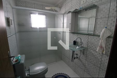 Banheiro de casa à venda com 3 quartos, 150m² em Vila Alzira, São Paulo