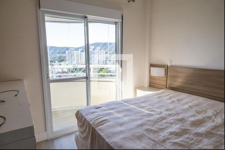 Suíte  de apartamento para alugar com 3 quartos, 304m² em Trindade, Florianópolis