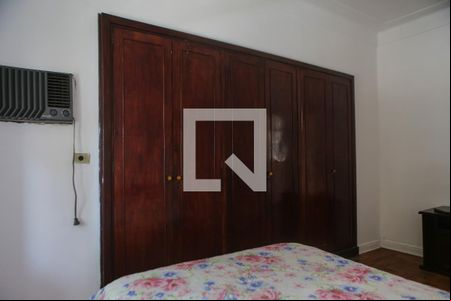 Quarto de casa para alugar com 1 quarto, 70m² em Boqueirão, Santos